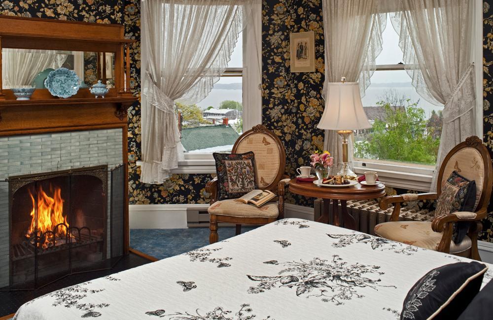 Old Rittenhouse Inn เบย์ฟิลด์ ภายนอก รูปภาพ