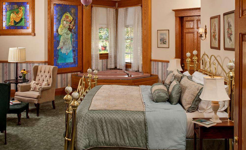 Old Rittenhouse Inn เบย์ฟิลด์ ภายนอก รูปภาพ